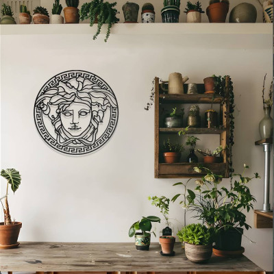 Medusa Figürlü Antik Stil Metal Duvar Dekoru