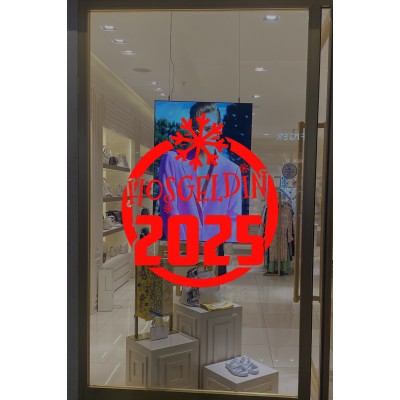 Silindir Üzerinde Büyük Kar Tanesi ve Hoşgeldin 2025 Yazısı Yılbaşı Süslemeleri