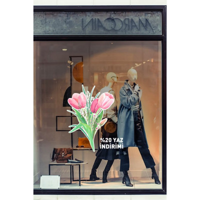 Pembe Çiçek Demeti Ve %20 Yaz İndirimi Yazısı Vitrin Cam Stickerı