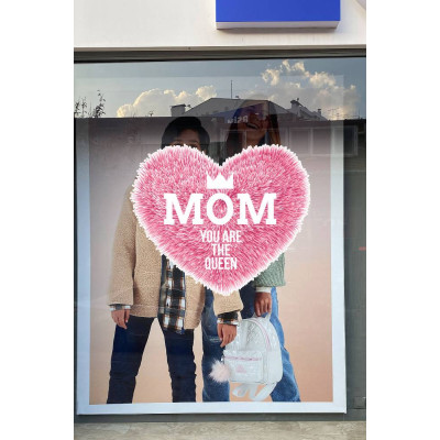 Anneler Günü Mom You Are Queen Cam Vitrin Stickerı 50cm