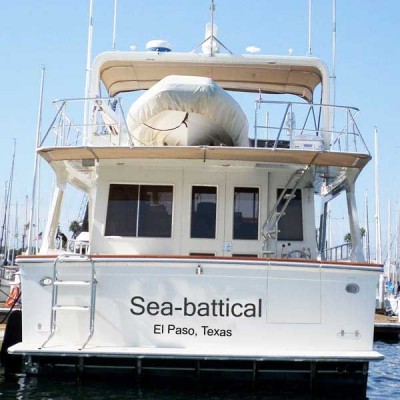 Kişiye ve Tekneye Özel Sea Battical Yazısı İsim Sticker Kişiye ve Tekneye Özel Sea Battical Yazısı İsim Sticker