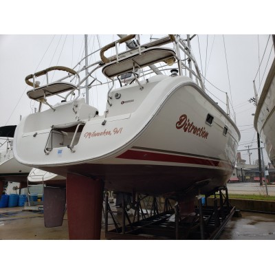 Kişiye ve Tekneye Özel Distraction Yazısı İsim Sticker 