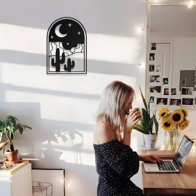 Bohem Çöl Esintisi Kaktüs ve Ay Temalı Metal Duvar Dekoru Bohem Çöl Esintisi Kaktüs ve Ay Temalı Metal Duvar Dekoru