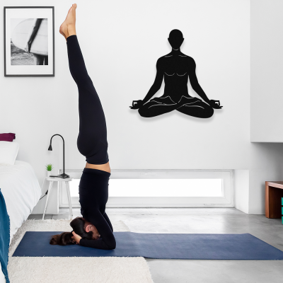 Yoga Yapan Erkek Figürü Duvar Oda Ev Aksesuarı Metal Dekoratif İç Mekan İçin Metal Tablo 50x50 Cm
