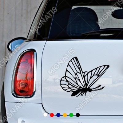 Yerden Uçmaya Çalışan Kanatları Güzel Kelebek Sticker