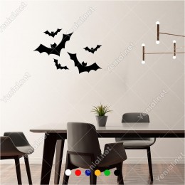 Büyükten Küçüğe Uçuşan Yarasalar 60x40 cm Duvar Sticker