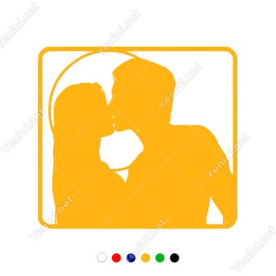 Ay Işığında Öpüşen Sevgililer Duvar Stickerı