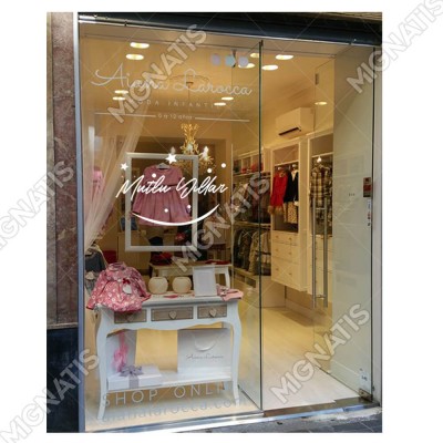 Mutlu Yıllar Yazısı ve Gülücük İşareti Simgesi Yılbaşı Cam Vitrin Mağaza Süslemeleri Mutlu Yıllar Yazısı ve Gülücük İşareti Simgesi Yılbaşı Cam Vitrin Mağaza Süslemeleri