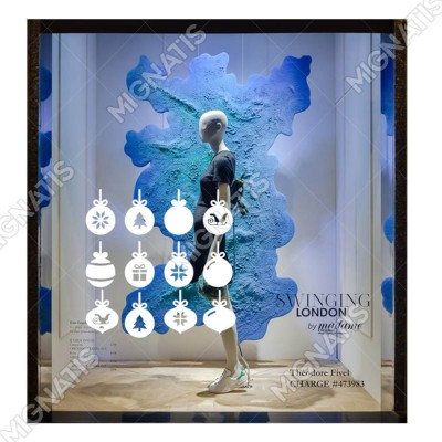 Süsleme Detaylı Salınan Yuvarlaklar ve Kar Taneleri Yılbaşı Süslemeleri