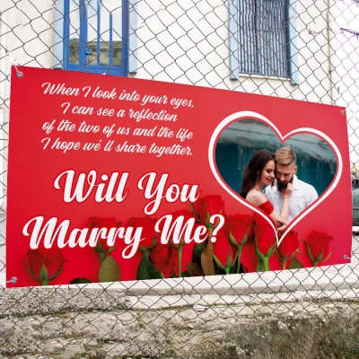 Resimli İngilizce Evlilik Teklifi Afişi Pankartı / Marry Me?